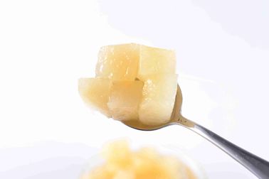 Le metà della pera inscatolate sapore dolce leggero, ammassano alimento inscatolato 3 anni di durata di prodotto in magazzino