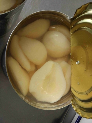Perle in fette in scatola conservate in sciroppo pesante con istruzioni per la conservazione in luogo asciutto