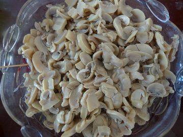 2500 g di funghi in scatola Informazioni sugli allergeni Contiene funghi