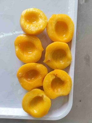 Suggerimenti per la presentazione: Servire freddo o a temperatura ambiente Frutta gialla in scatola OEM