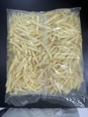 Patatine fritte taglio dritto surgelate, dimensioni grezze 10,00 mm X 10,00 mm, con 24 mesi di conservazione e qualità EXPORT Grado A